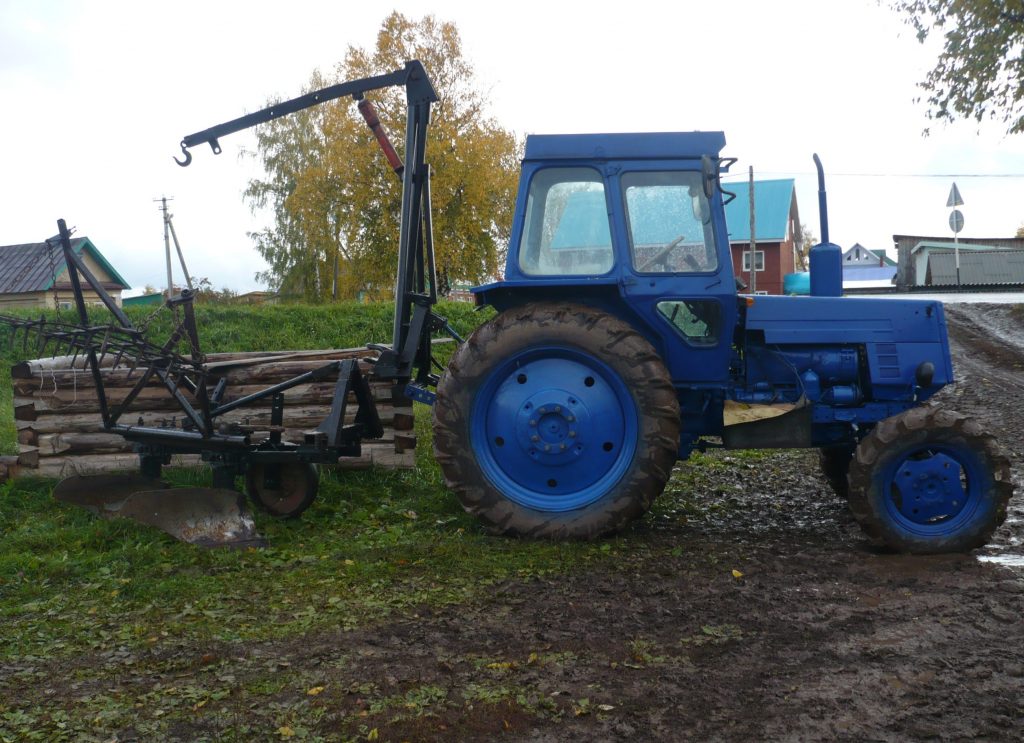Права на трактор в Новоржеве